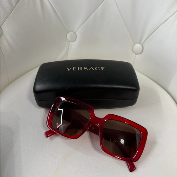 Versace red sunglasses main image 8